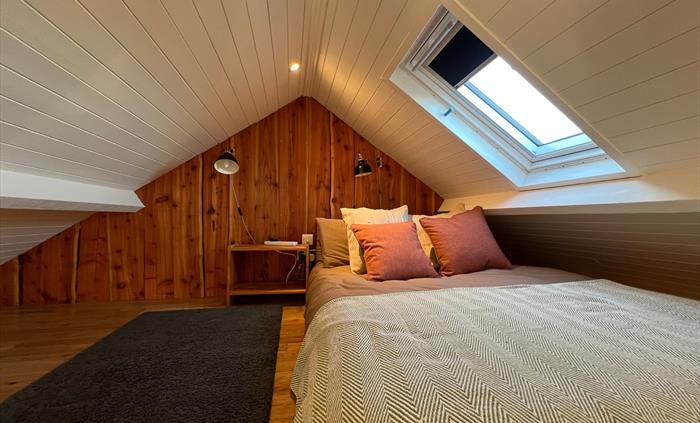 Bedroom 4 - family room - mezzanine